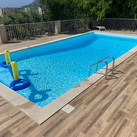 Holiday home Horizons - Grande Maison Vue Avec Piscine 15mn A Pieds De La La Seyne-sur-Mer